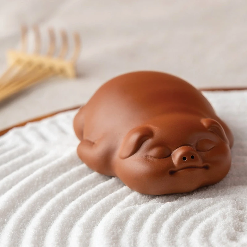 Sleeping Pig Tea Pet