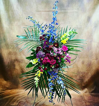 Dignified funeral sprays