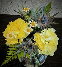 Bud vases