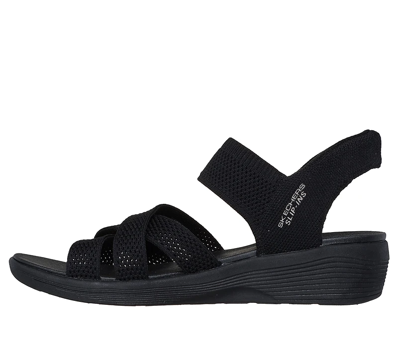Skechers Slip-Ins: Arya