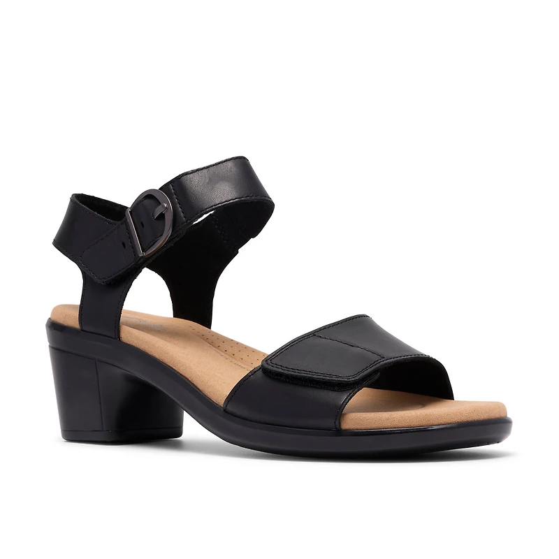 Emily2 Amanda - Wide