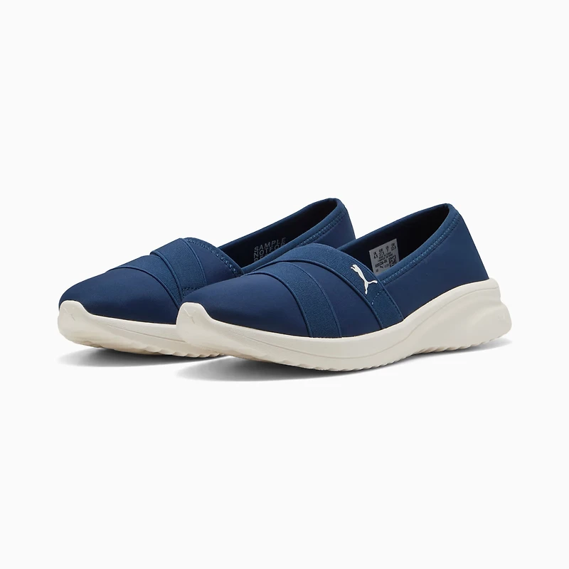 Adelina_slip_on