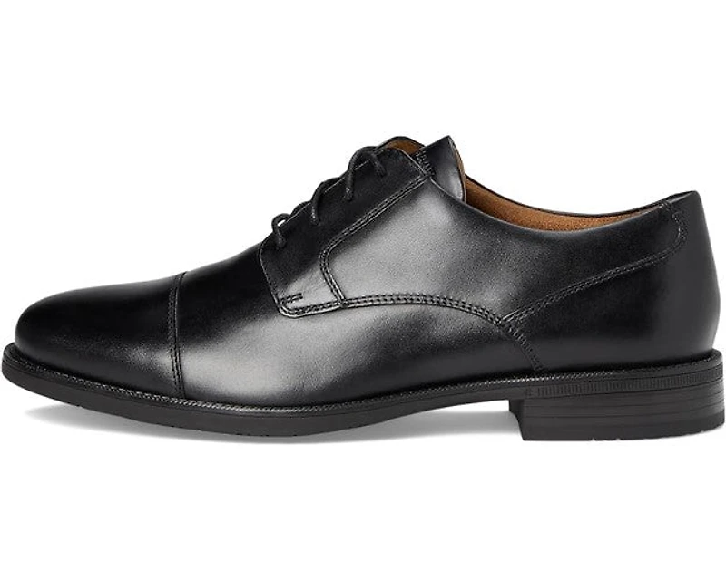 Bedford Cap-Toe Oxfords M