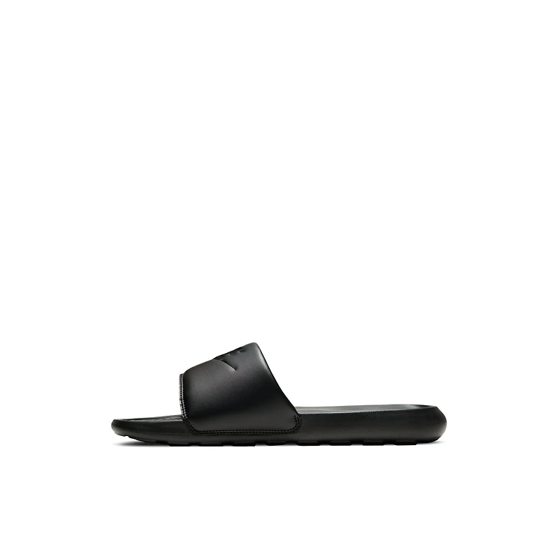 Nike Victori One M
