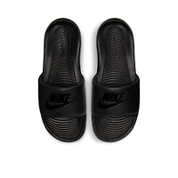 Nike Victori One M