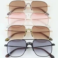 Modern Gradient Aviator Sunglasses