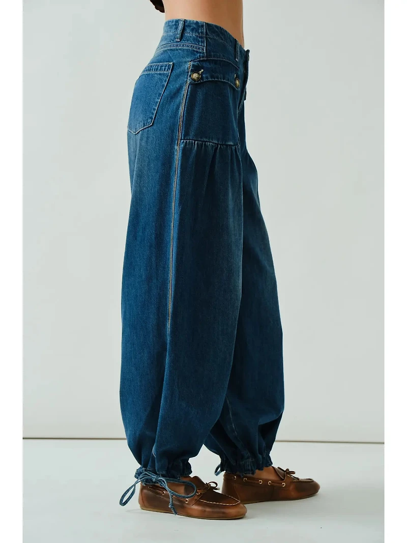 Soft Denim Lotus Jeans