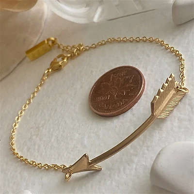 Artemis Arrow Bracelet