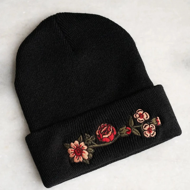 Flower Chain Beanie | Knit Toque with Embroidery