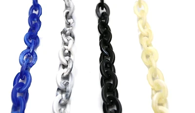 Chain Link Marbled Eyeglass Holder