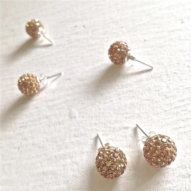 Novasphere Smoke Colour Shimmer Studs