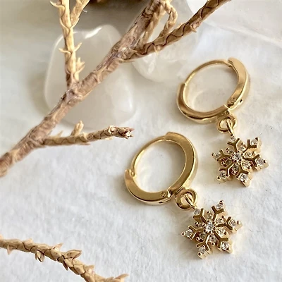 Norquay Snowflake Charm Earrings Gold