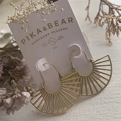 Soma Geometric Fan In Gold Earrings
