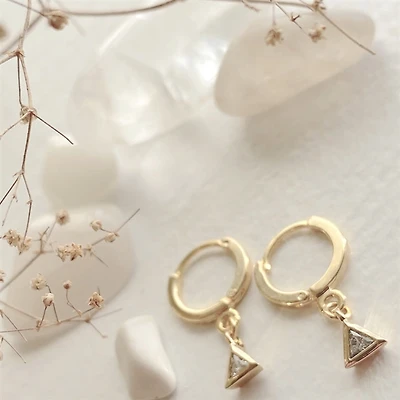 Louvre Triangle Gem Charm Higger Hoop Earrings