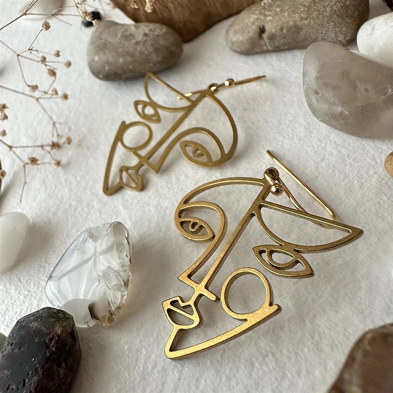 Klee Geometric Face Silhouette Earring