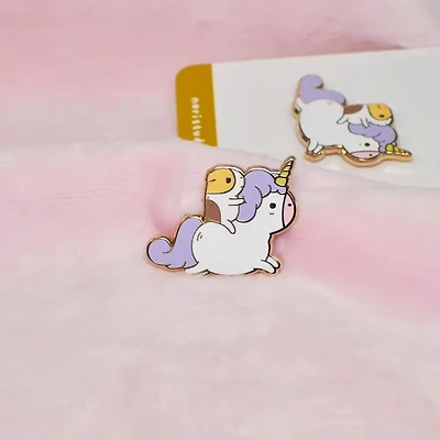 18K Gold Plated Guinea Pig And Unicorn Pin