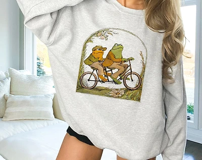 Ash Frog & Toad - Cottagecore Meme Book Series Sweatshirt