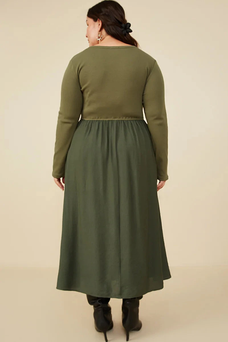 Ribbed Knit Midi Scoop Neck Dress Plus