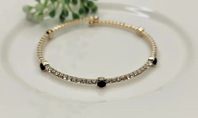 Prong And Bezel Clear And Black Cz