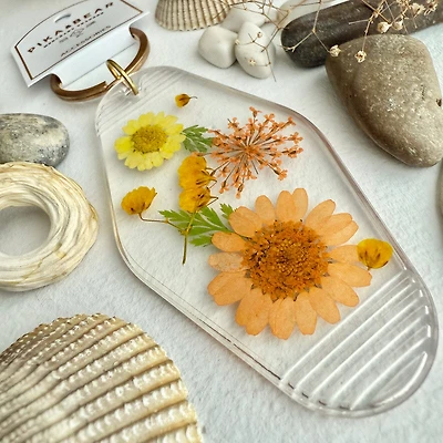 Ashbury Pressed Flowers Keychain Orange And Yellow
