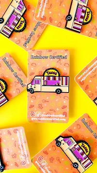 Pin de esmalte de camión de comida de taco lésbico