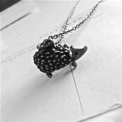 Share The Hedge Necklace.