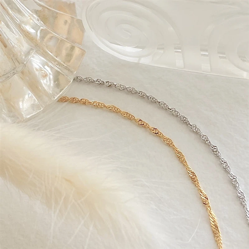 DNA Intricate Chain Necklace 17"