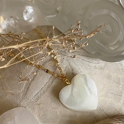 Akoya Mother Of Pearl Heart Charm