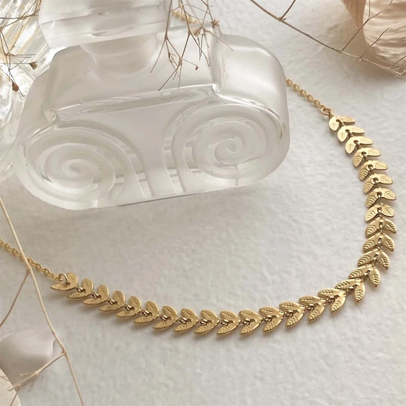 Laurel Leaf Chain Necklace