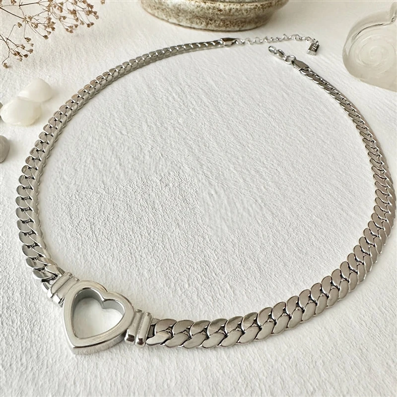 Bellatrix Cuban Necklace With Heart