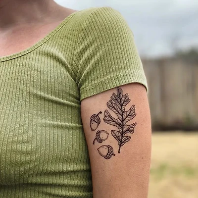 Acorn And Oak Leaves