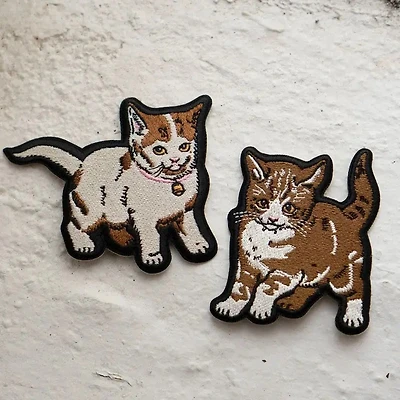 White And Brown Cat Sticky Patch