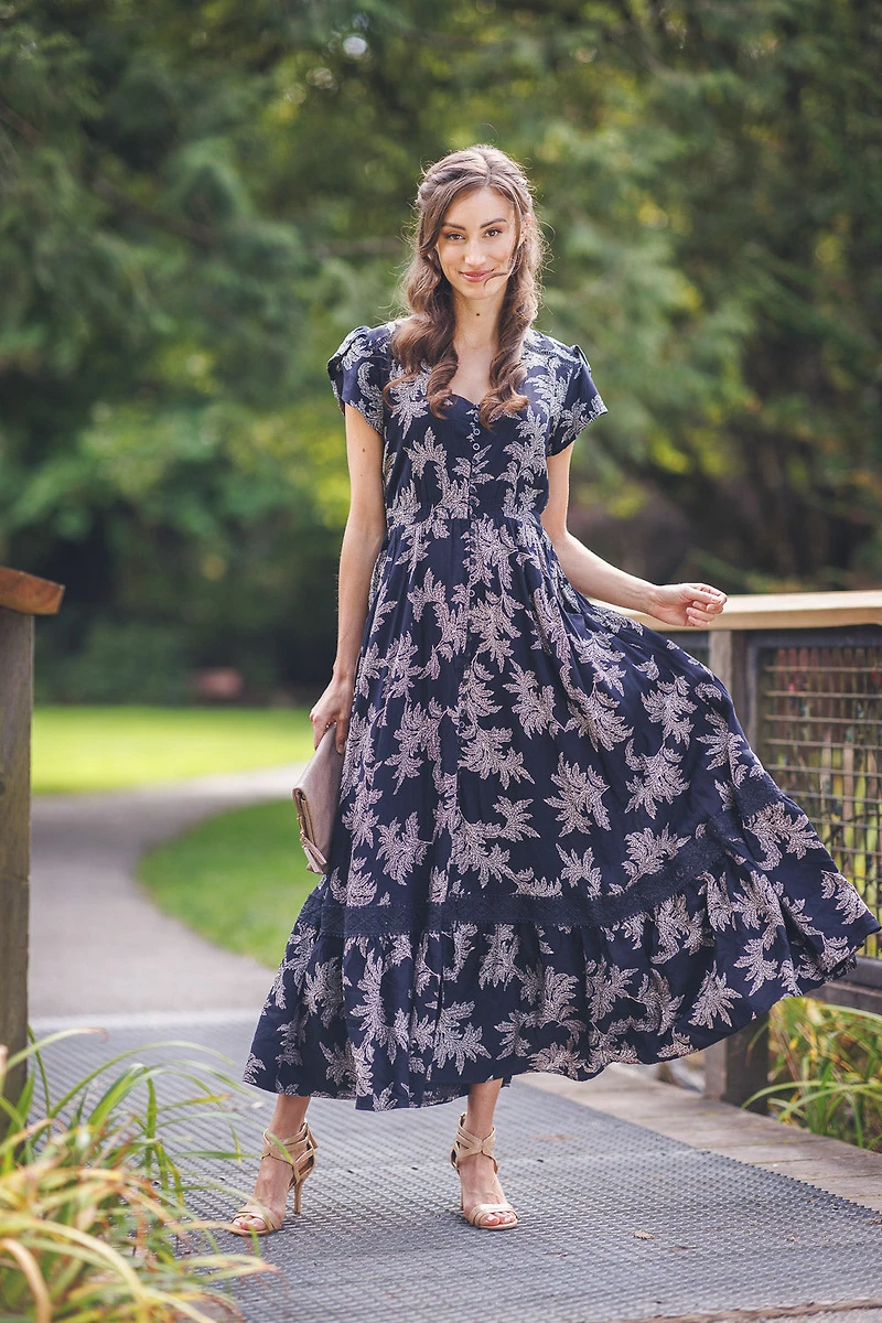 Short Sleeve Maxi Dress With Lace Border