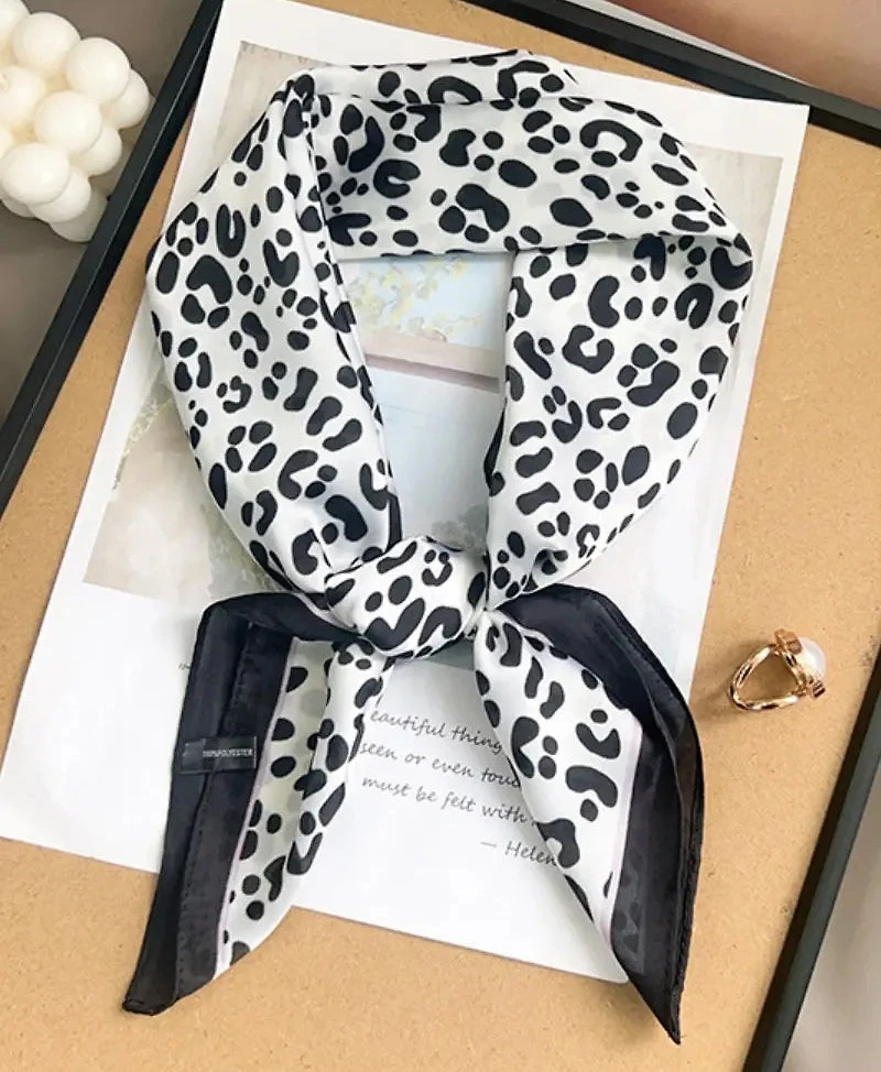 Trendy Leopard Print Bandana Women Multi-use Neck Scarf