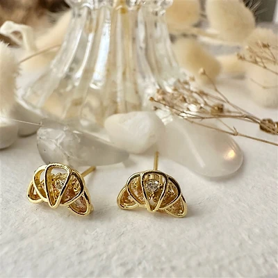 Croissant Zicro Stud Earrings