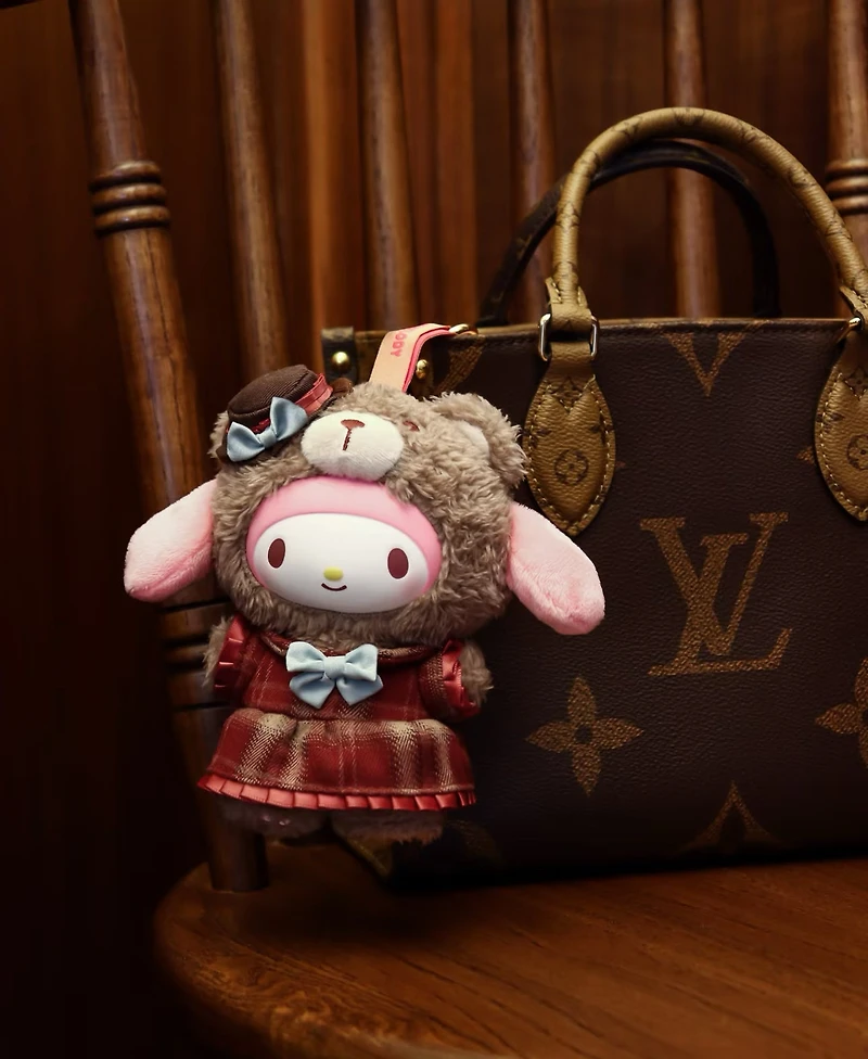 Sanrio British Afternoon Tea Party Vinyl Plush Keychain Blind Box – Cute & Collectible Bag Charms