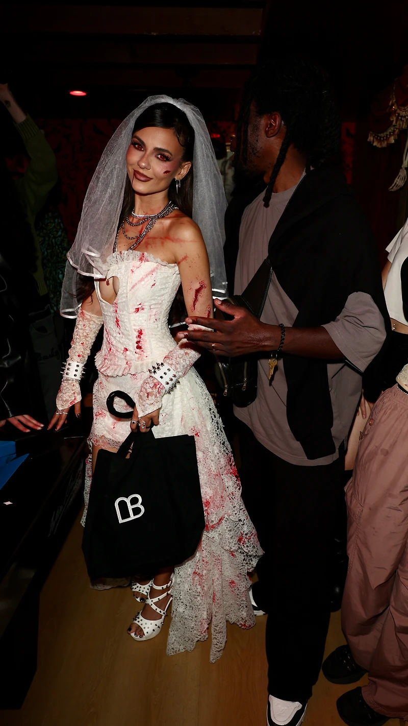 VJ Z.RED By Monbeau — Limited Drop | Batch No. 0025