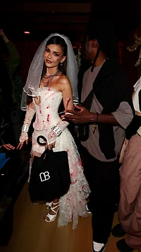 VJ Z.RED By Monbeau — Limited Drop | Batch No. 0025