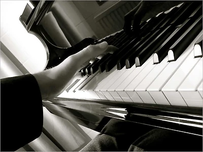 The True Art of Playing Piano for Beginners: How to Get the Perfect Start