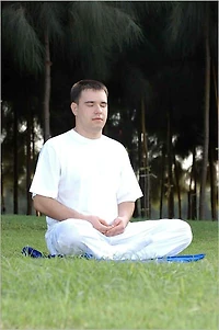 The Secret of Meditation : Self Help to Enlightment
