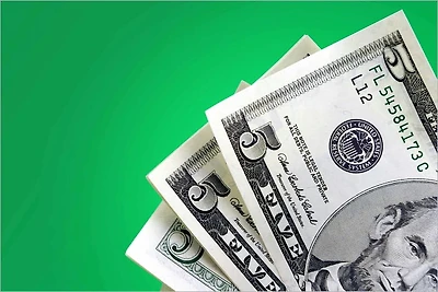 Powerful but Easy Money Saving Secrets : How The Billionaire Did It