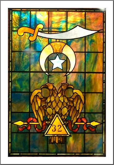 Masonic Monitor of the Degrees of Entered Apprentice, Fellow Craft and Master Mason (Illustrated)