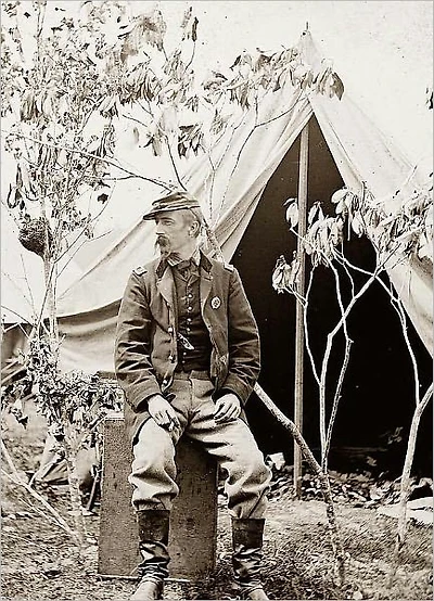 A SKETCH OF THE WAR RECORD OF THE EDISTO RIFLES, 1861-1865 (ILLUSTRATED)