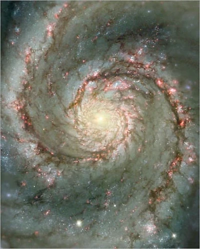 Hubble Reveals the Heart of the Whirlpool Galaxy