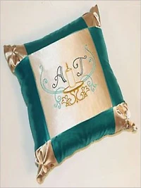 Pintuck Pillow instructions to make one of your own!