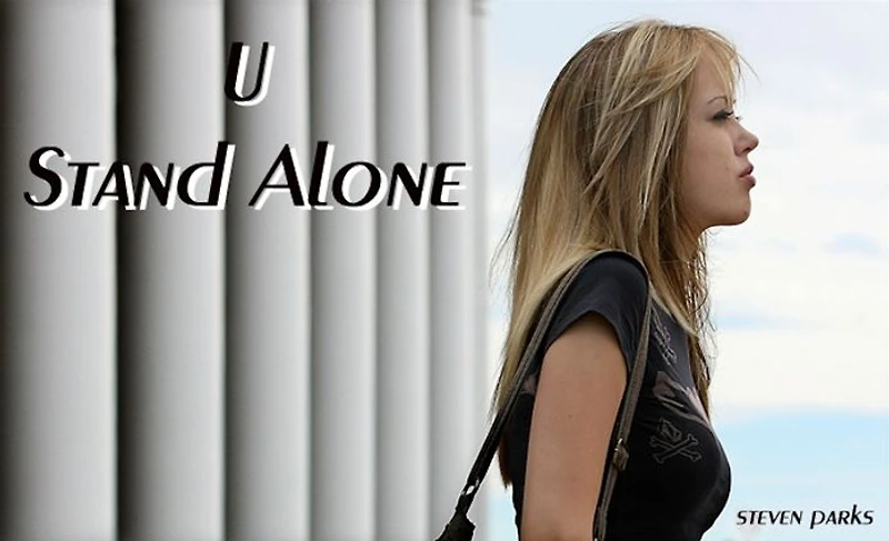 'U' Stand Alone