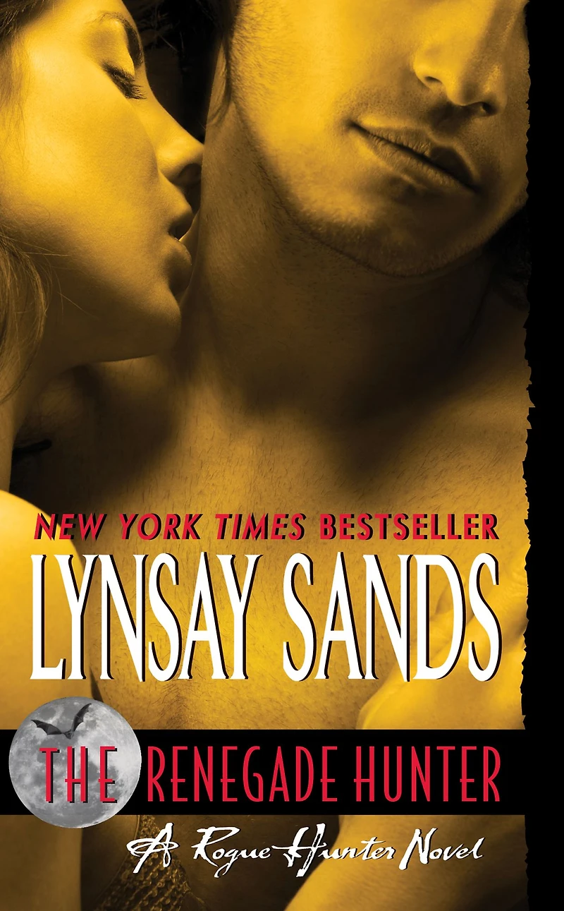 The Renegade Hunter (Argeneau Vampire Series #12)