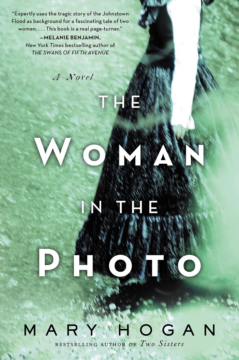 the Woman Photo: A Novel