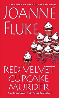 Red Velvet Cupcake Murder (Hannah Swensen Series #16)