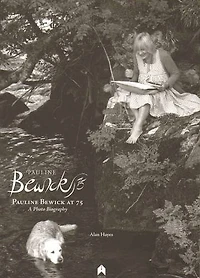 Pauline Bewick at 75: A Photo Biography